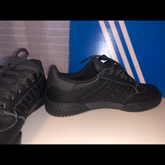 Downsizing - Picture 6 of 8